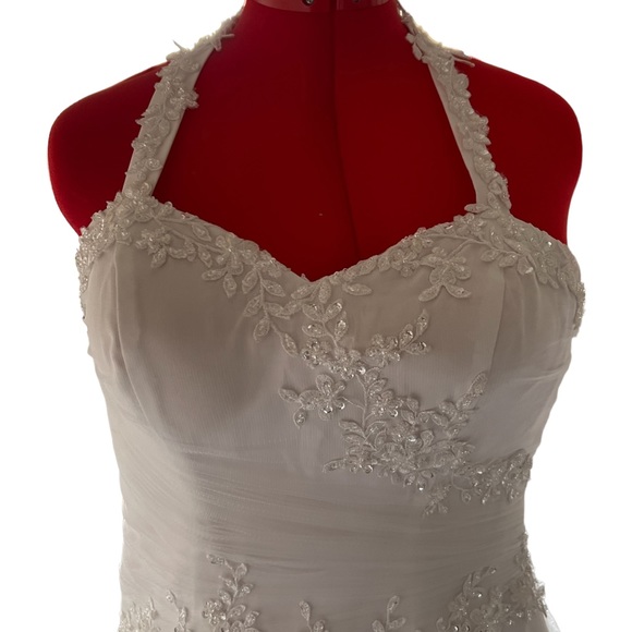 Wedding Dress, size 8 - Picture 5 of 6